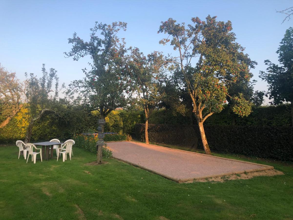 L'Ecurie D'Hubert Villa Gerponville Dış mekan fotoğraf
